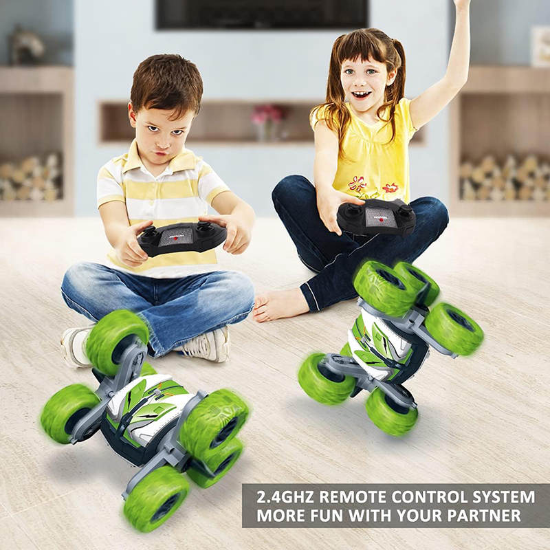 UONNO Waterproof RC Stunt Cars Double sided Driving 360° Flips for Kids 6+-Green